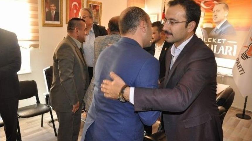 Ak Parti&rsquo;ye Tebrik Ziyaretleri Devam Ediyor