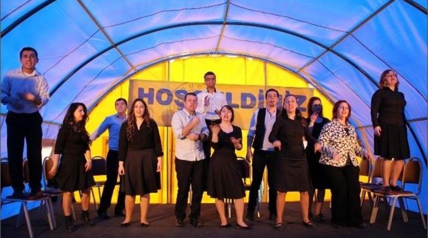 7 Bin 500 &Ccedil;ocuk Tiyatro İle Buluşacak