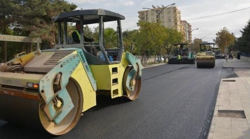 İnönü Caddesi Aşınma Tabaka İle Asfaltlanıyor