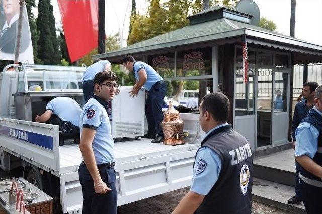 Çocuk Parkına Usulsüz Yapılan Büfe Kaldırıldı