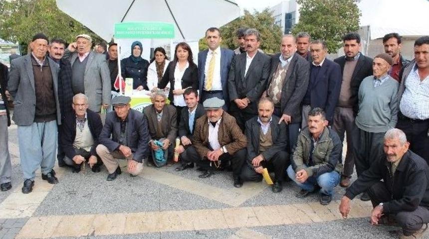 Malatya İl Damızlık Koyun Ke&ccedil;i Yetiştiricileri Birliği&rsquo;nin Stant &Ccedil;alışması
