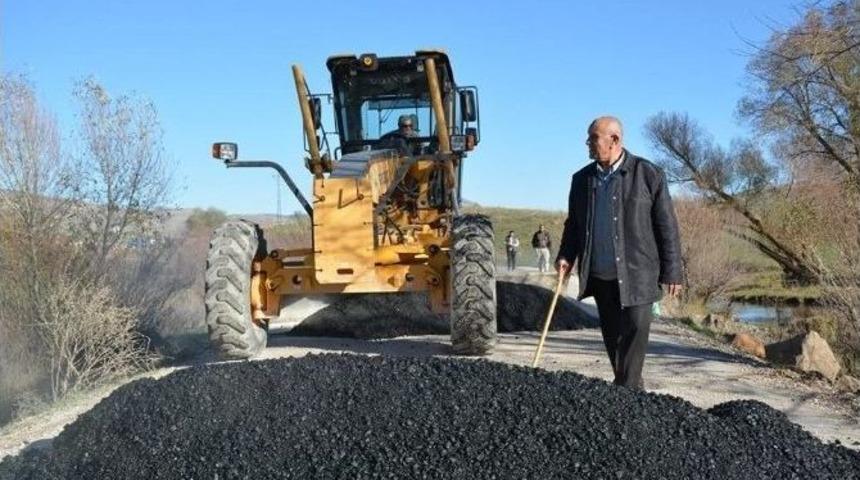 Varto&rsquo;da Yollar Onarılıyor