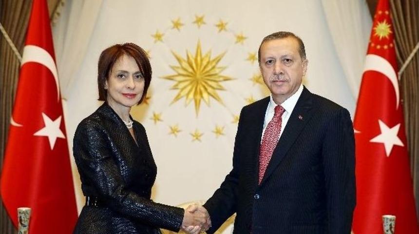 Bulgaristan B&uuml;y&uuml;kel&ccedil;isi Cumhurbaşkanı Erdoğan&rsquo;a G&uuml;ven Mektubunu Sundu