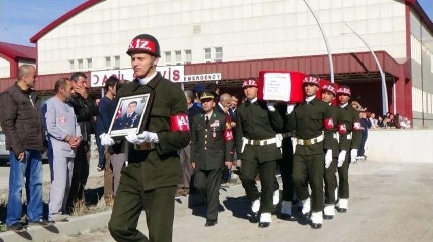 Şehit Uzman Çavuş Caner Çelik Memleketi’ne Uğurlandı