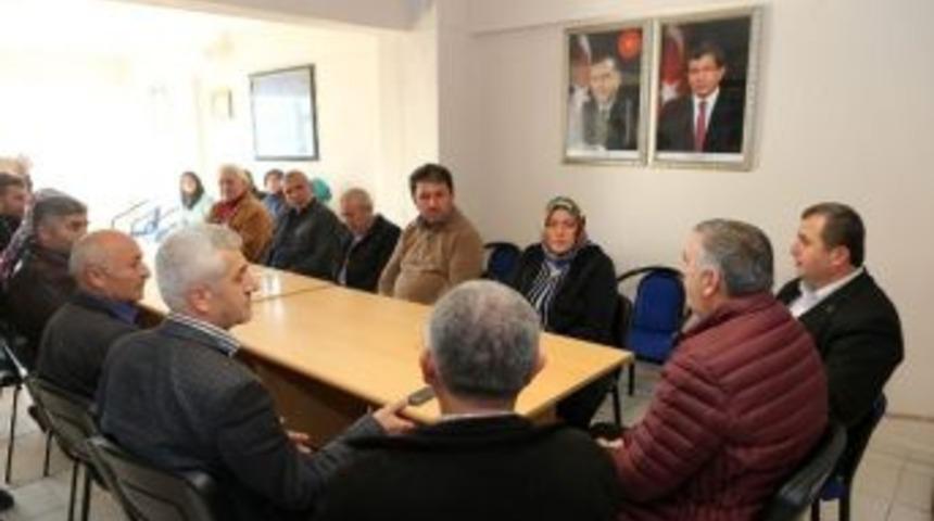 To&ccedil;oğlu, Tebrik Ziyaretlerini Kaynarca&rsquo;da S&uuml;rd&uuml;rd&uuml;