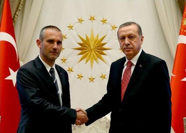 Slovenya Büyükelçisi Cumhurbaşkanı Erdoğan’a Güven Mektubunu Sundu