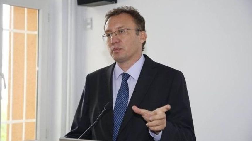 Sd&uuml; &Ouml;ğrencesine &Ccedil;arşı M&uuml;jdesi