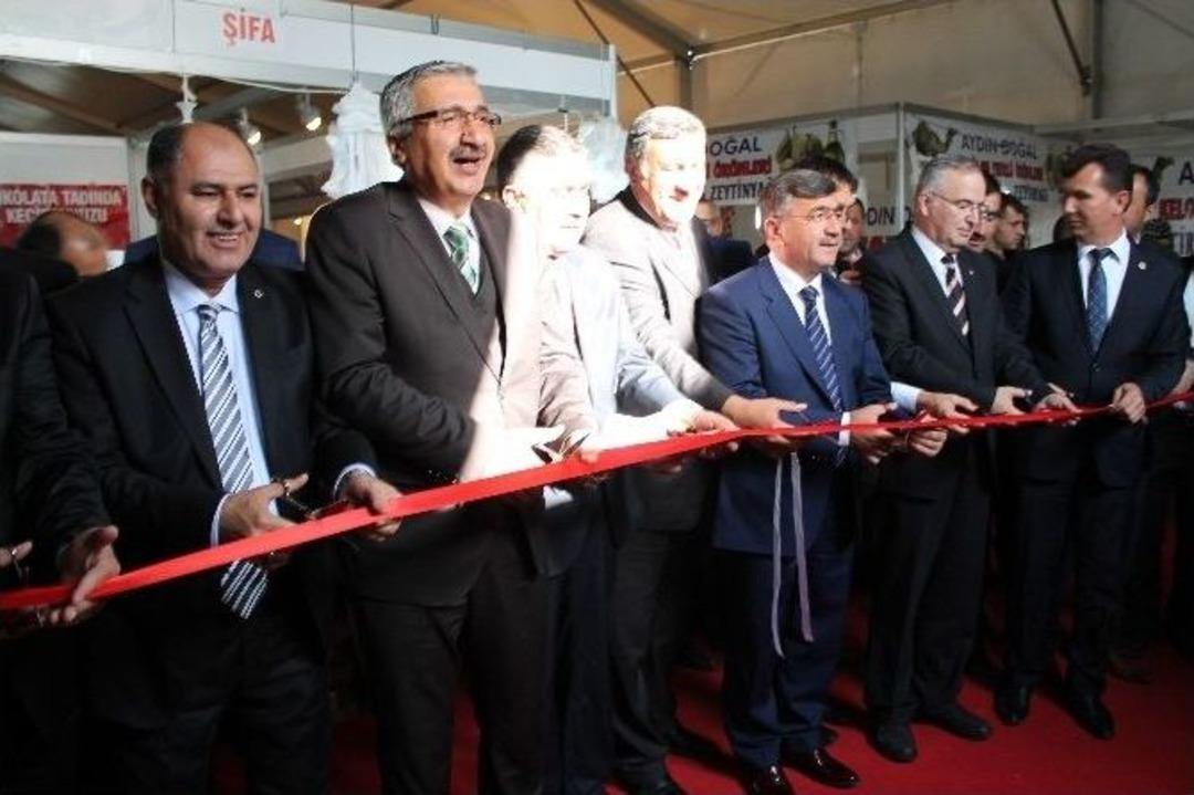 2. Niğde Tarım Fuarı T&ouml;renle A&ccedil;ıldı