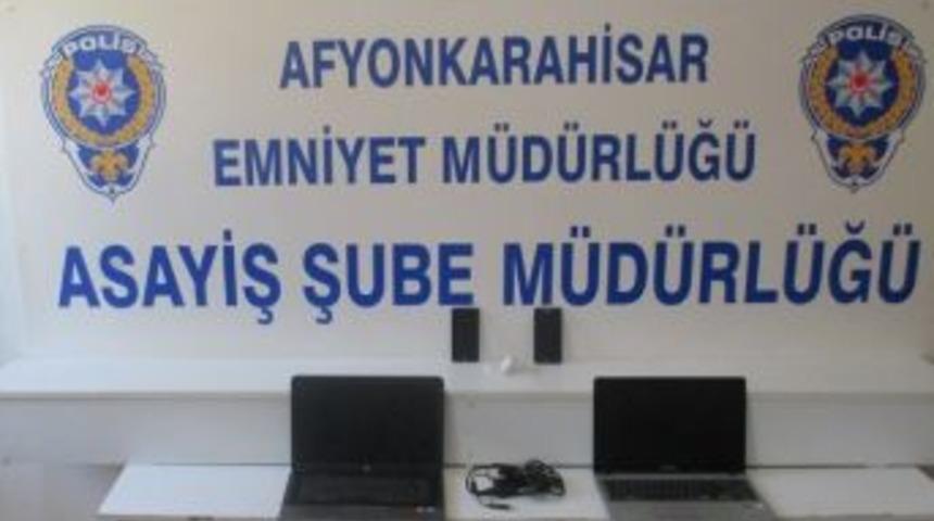 Afyonkarahisar&rsquo;da 9 İş Yerinden Hırsızlık Yapan 3 Ş&uuml;pheli Yakalandı