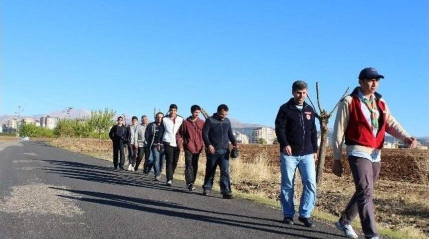 Safvan-der &Uuml;yeleri, Doğa Y&uuml;r&uuml;y&uuml;ş&uuml; Yaptı