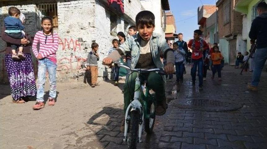 Spor Şenliği Devam Ediyor