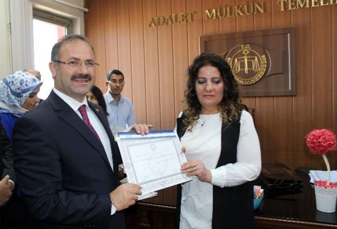 Ak Parti Erzurum Milletvekilleri Mazbatalarını Aldı