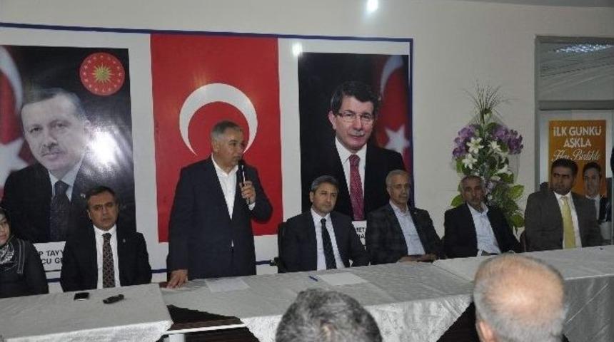 Ak Parti Milletvekillerinden, Kahta İl&ccedil;esine Teşekk&uuml;r Ziyareti