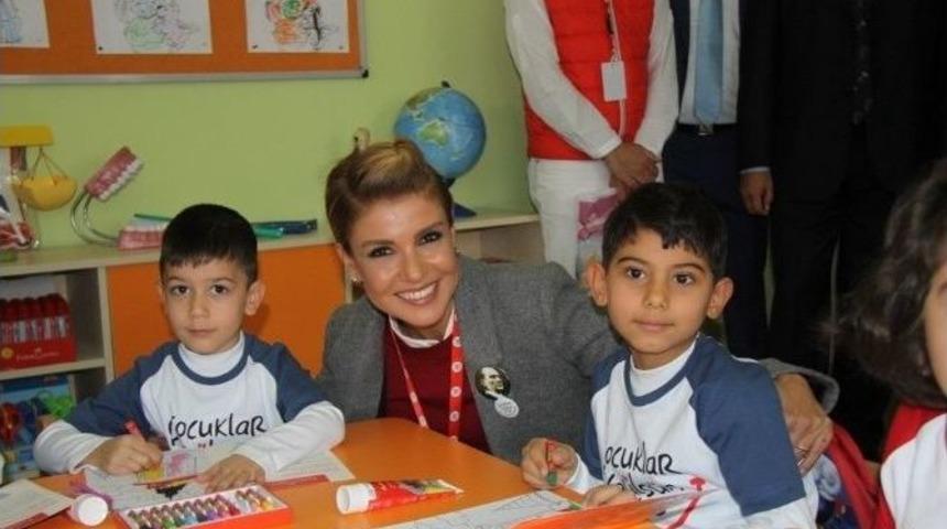Gülben Ergen Doğubayazıt’ta Anaokulu Açacak