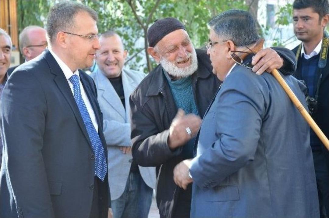 Ak Parti Bilecik Milletvekili Halil Eldemir Mazbatasını Aldı