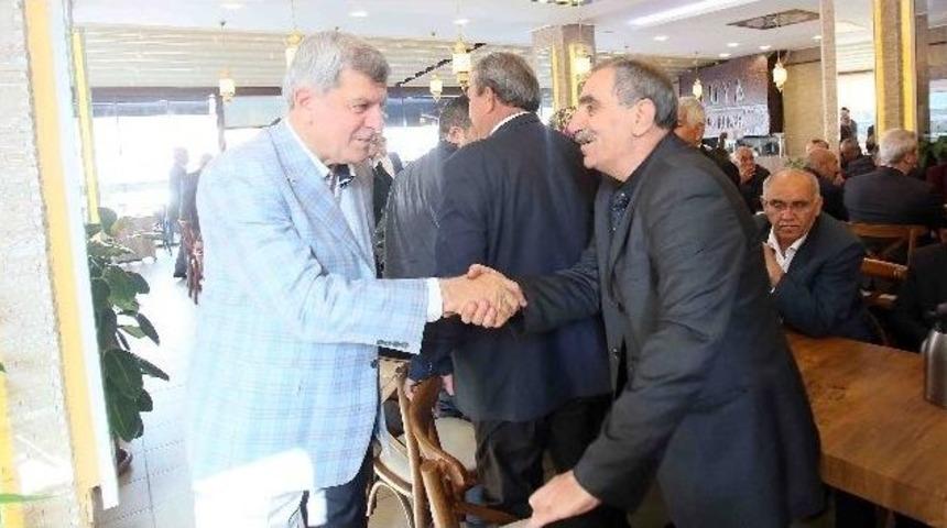 İbrahim Karaosmanoğlu Gebzeli Muhtarlar İle Buluştu