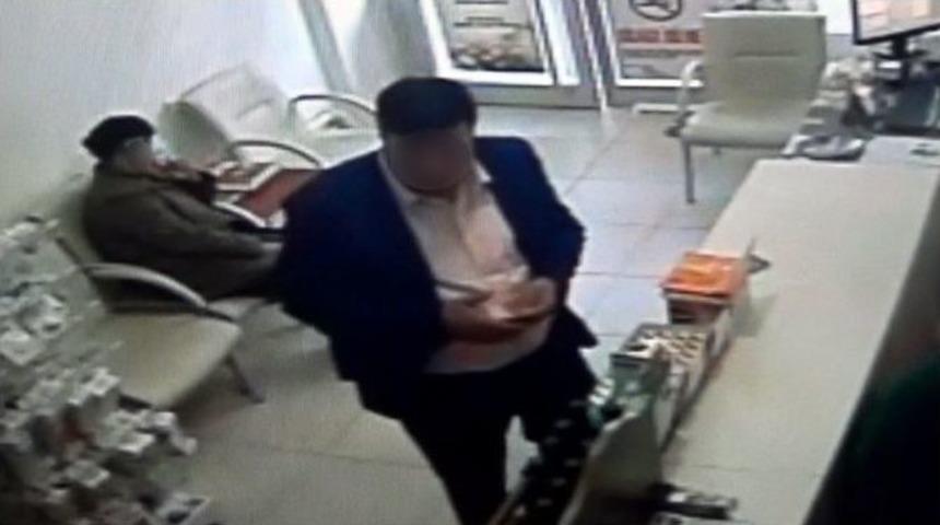 Sahte Euro İle Cinsel G&uuml;c&uuml; Arttırıcı İla&ccedil; Aldı