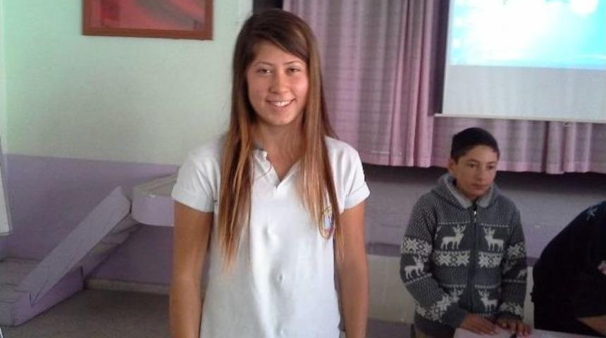 Selendili &Ouml;ğrencilere Sporcu Başkan