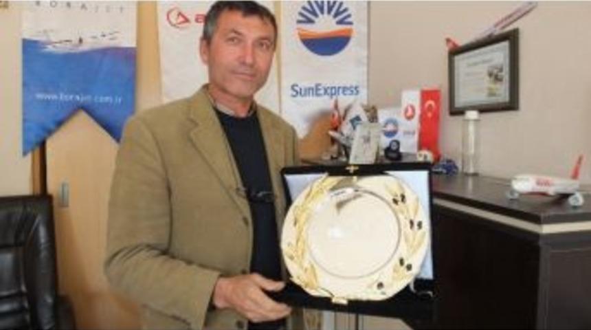 Burhaniye&rsquo;de H&uuml;seyin Zorlu &Ouml;d&uuml;l Aldı