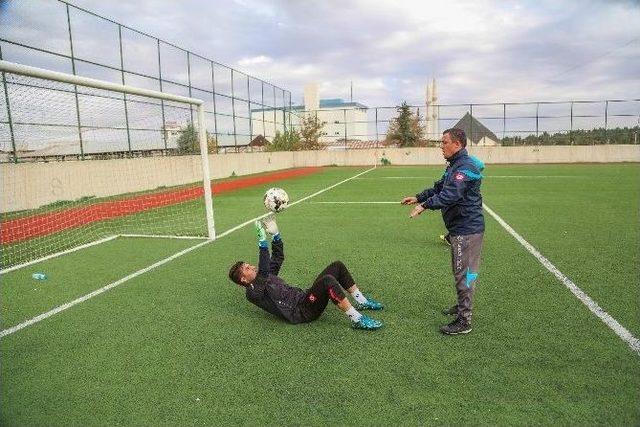 Şehitkamil’de Tek Hedef 3 Puan