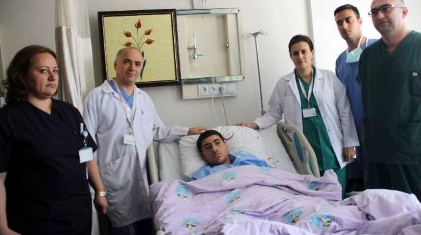 14 Yaşındaki Arkadaşı Tarafından Kalbinden Bı&ccedil;aklandı