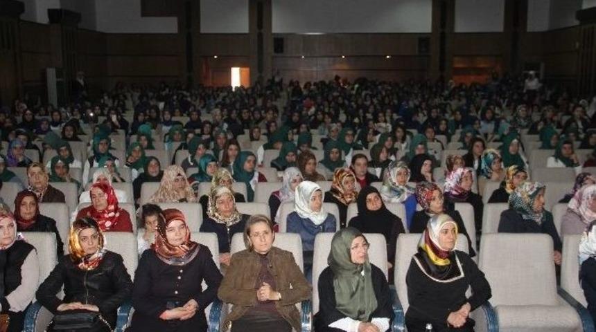 Bilin&ccedil;li İmam Hatip Gen&ccedil;liği Konferansı Yapıldı