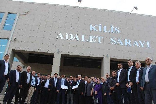 Ak Parti Milletvekilleri Mazbatalarını Aldı