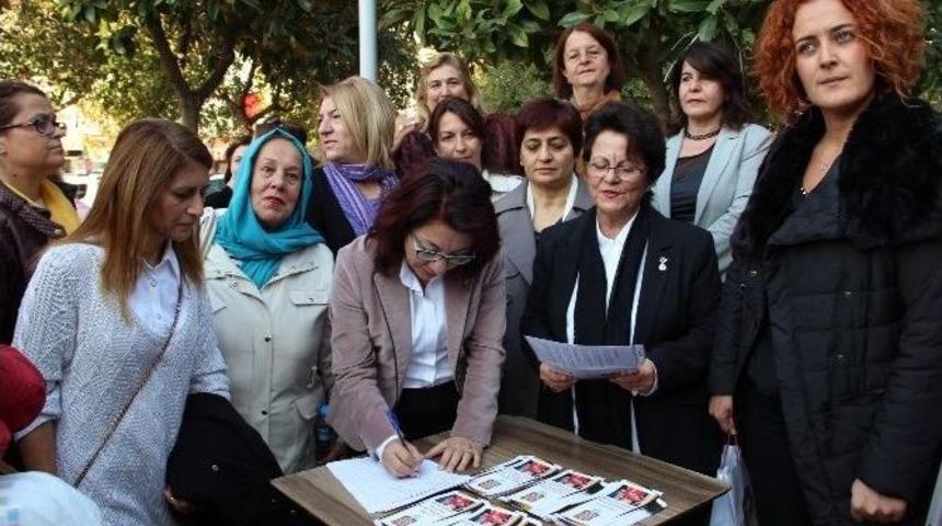 Manisalı Kadınlar &Ouml;nce &lsquo;resmi Nikah&rsquo; Dedi