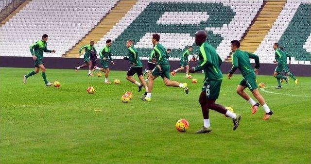 Bursaspor, Timsah Arena’da Çalıştı