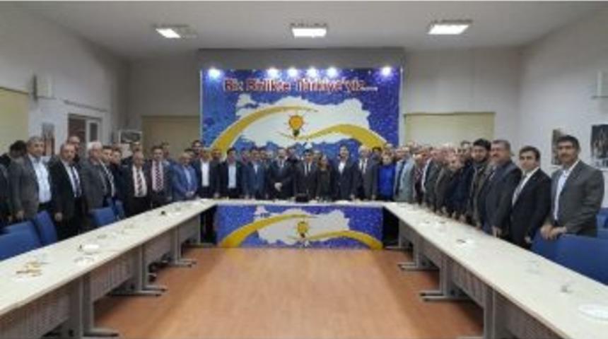 Memur-sen&rsquo;den Ak Parti&rsquo;ye Ziyaret