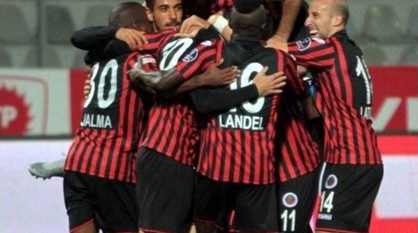 Spor Toto S&uuml;per Lig