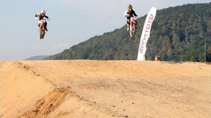 Türkiye Motokros 5. Ayak Yarışları Hafta Sonu Düzce’de Yapılacak