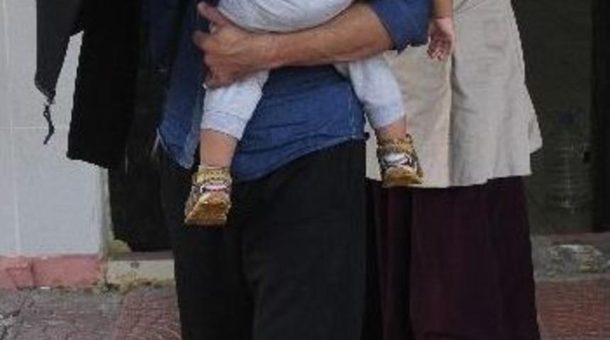 Eşi, &Ccedil;ocuğu Ve Karnındaki Bebeğiyle Işid&rsquo;e Katılacaktı