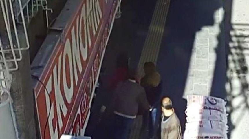 Sapık, G&uuml;venlik Kamerasına Yakalandı