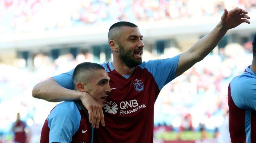 Beşiktaş Burak Yılmaz i&ccedil;in Trabzonspor'la anlaşmaya vardı!