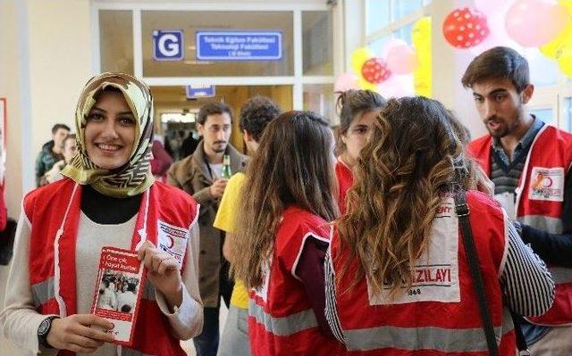 Kb&uuml;&rsquo;de 92.yılda 92 Umut 1