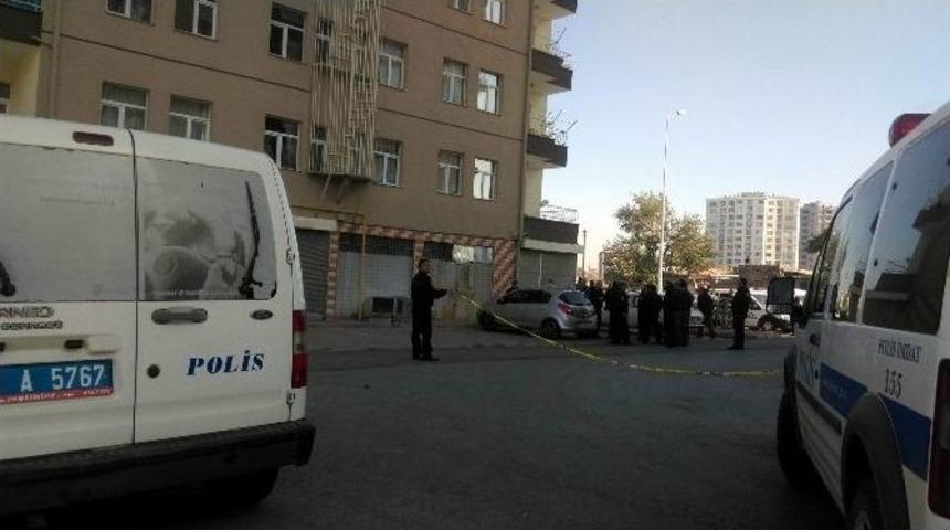 12. Kattan D&uuml;şen Kadın Hayatını Kaybetti