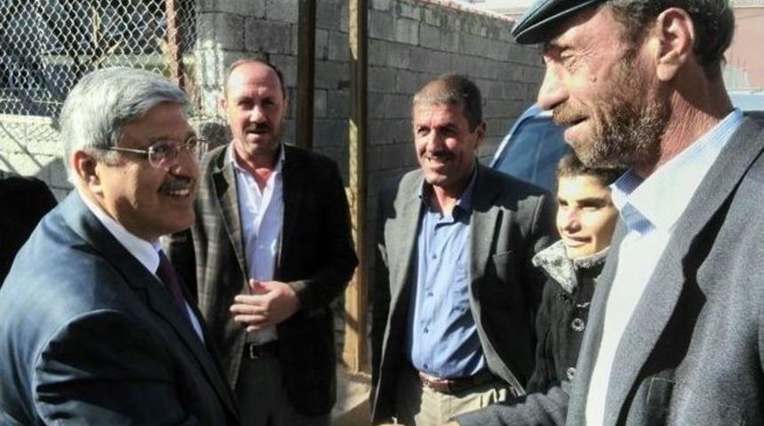 Ak Parti Genel Başkan Yardımcısı Demir&ouml;z&rsquo;den G&uuml;roymak Esnafına Teşekk&uuml;r Ziyareti