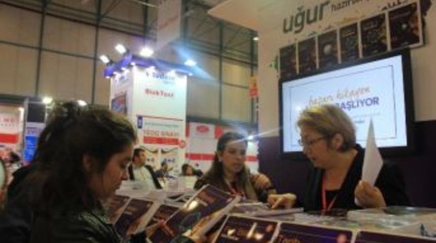 Uğur Yayınları, Yeni &Uuml;r&uuml;nlerini T&uuml;yap&rsquo;ta Tanıtacak