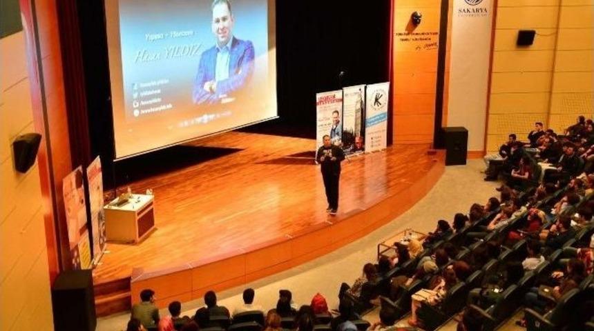 Y&ouml;netmen Hasan Yıldız Sa&uuml;&rsquo;de &Ouml;ğrencilere Tavsiyelerde Bulundu