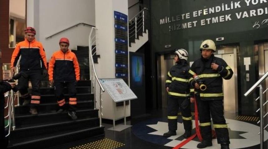 Belsa 3 Bu&ccedil;uk Dakikada Tahliye Edildi