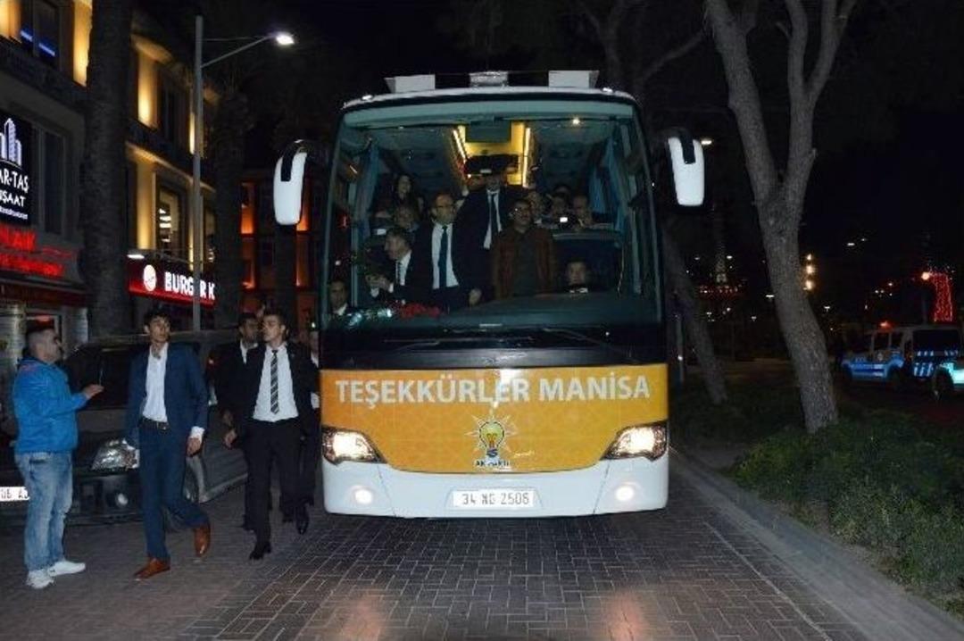 Ak Partili Vekillerden Teşekk&uuml;r Ziyareti