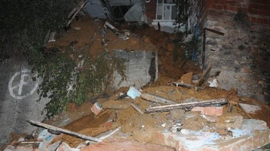 Bursa&rsquo;da Metruk Bina &Ccedil;&ouml;kt&uuml;