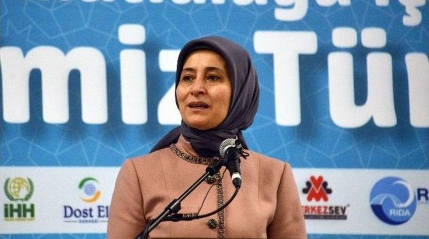 Sare Davutoğlu Konya&rsquo;daki Suriyeli &Ccedil;ocuklarla Buluştu