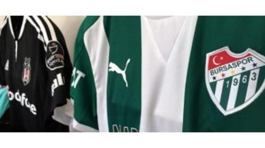 Bursaspor ’efsane Çubuklu’ Forma İle Sahada