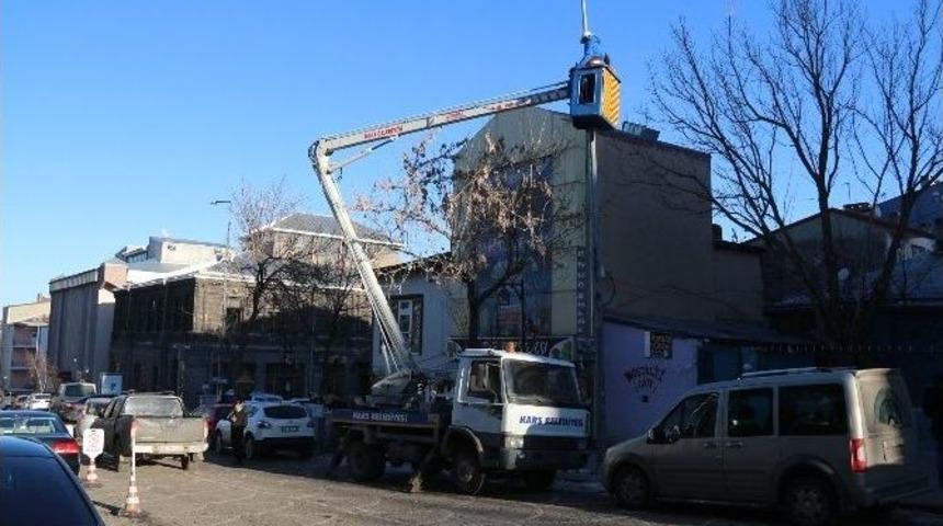 Kars Belediyesinde İş Sağlığı Ve G&uuml;venliği &Ccedil;alışmaları Eğitimleri