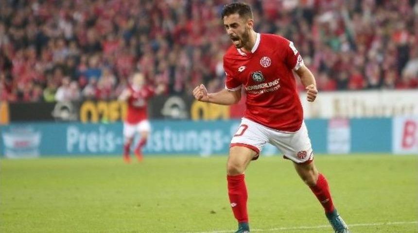 Bundesliga&rsquo;nın Yeni G&ouml;zdesi Yunus Mallı