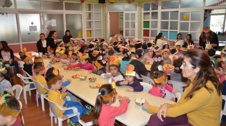 Nazilli&rsquo;de Minik &Ouml;ğrencilerden &lsquo;yerli Malı Haftası&rsquo; Kutlaması