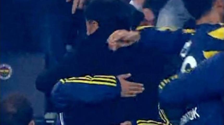 Pereira Sevincini Top Toplayıcı &Ccedil;ocukla Yaşadı