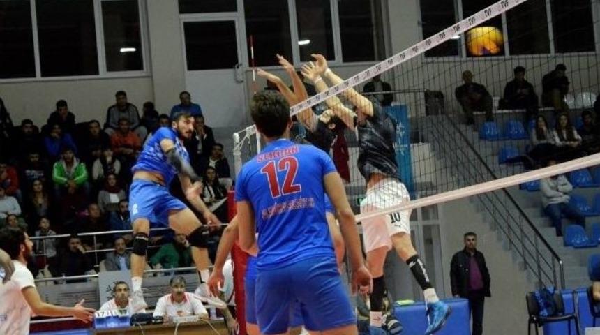 Paland&ouml;ken Belediyesi, Niksar Belediyesini 3-1&rsquo;le Ge&ccedil;ti&hellip;